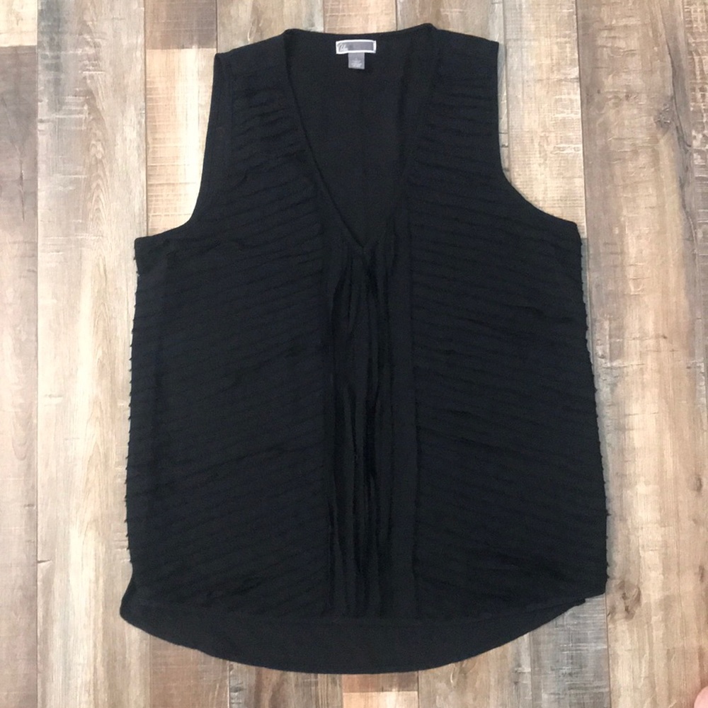 🌟Chelsea28 Black Ruffles Camisole🌟